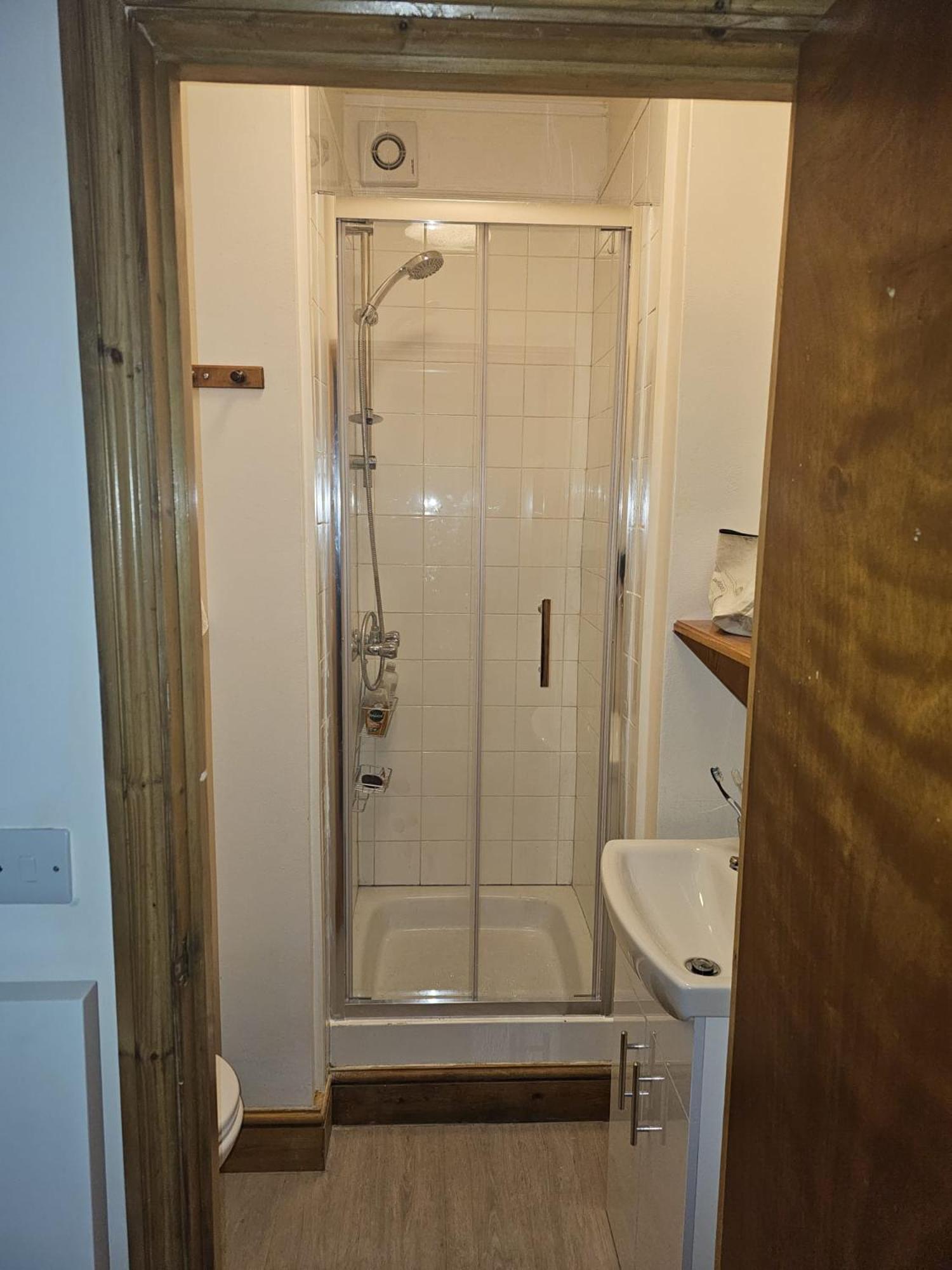 Bright Studio Apartment In A Perfect Location Λονδίνο Εξωτερικό φωτογραφία