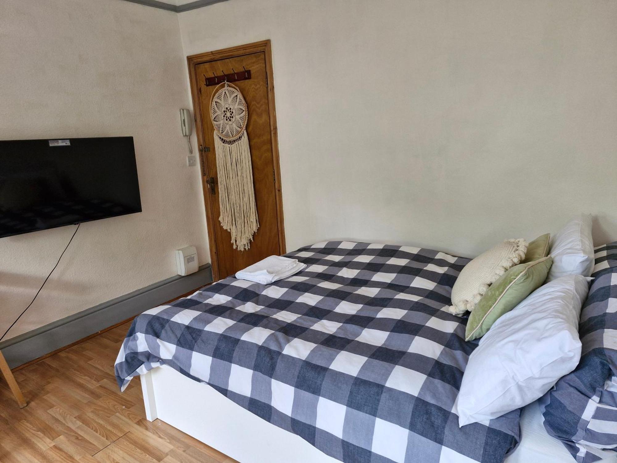 Bright Studio Apartment In A Perfect Location Λονδίνο Εξωτερικό φωτογραφία